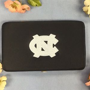 NC Tarheels Collegiate Embroidered Clutch Purse